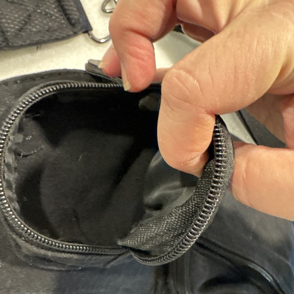 Urban Outfitters Rotcho Canvas Crossbody Bag Black Solid‎ Cotton - Picture 9 of 12